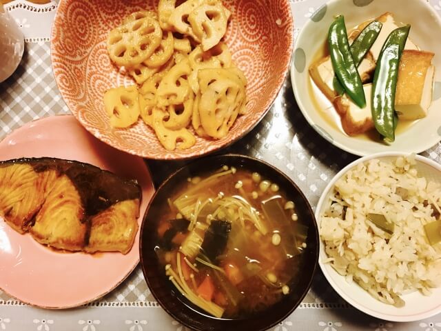 妊娠中の妊娠食の例